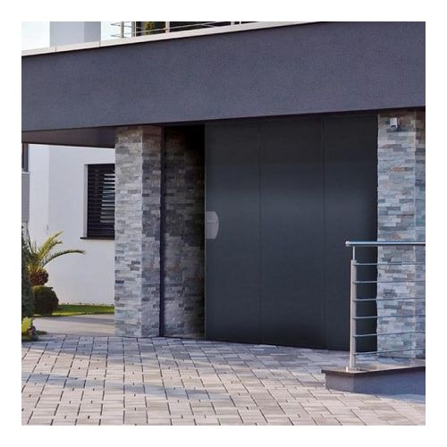 Porte de garage sectionnelle à refoulement latéral en acier isolé sur Mesure