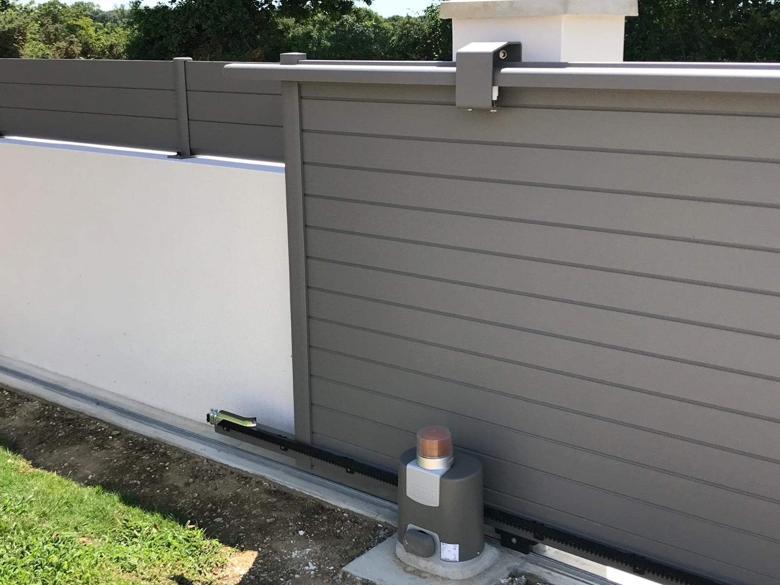 moteur portail coulissant 6m aluminium gris anthracite le roi de la fenetre