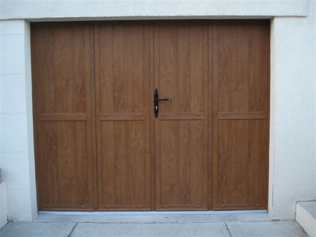 portes de garage en bois