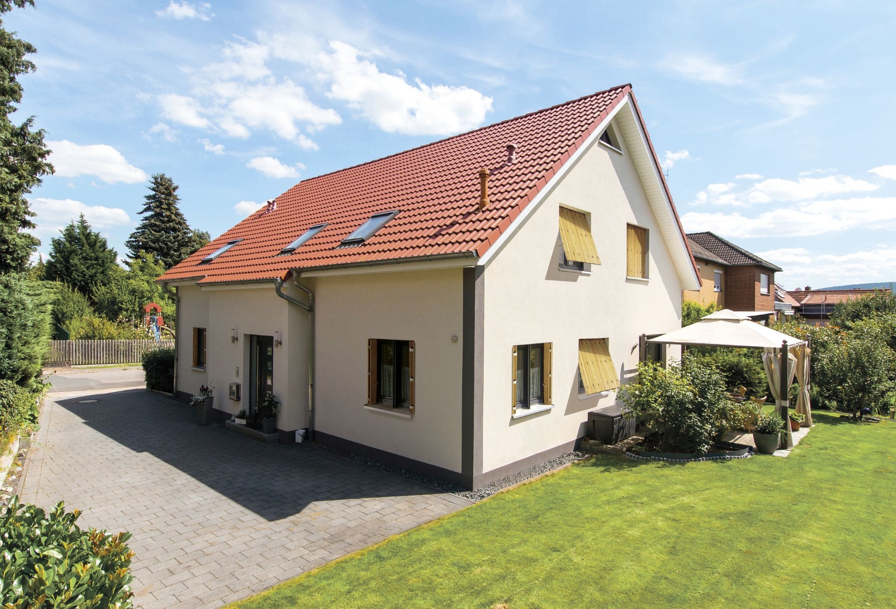 persiennes bois naturel sur mesure le roi de la fenetre