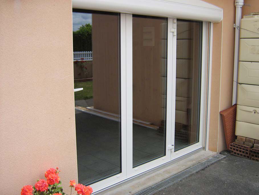 porte fenetre 3 vantaux aluminium blanc le roi de la fenetre