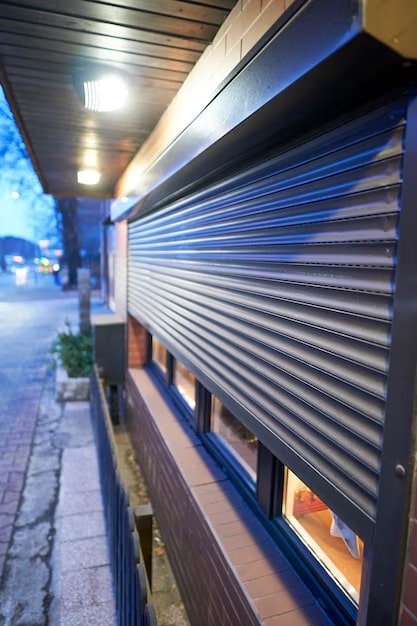 Installation volet roulant pvc ou aluminium sur mesure